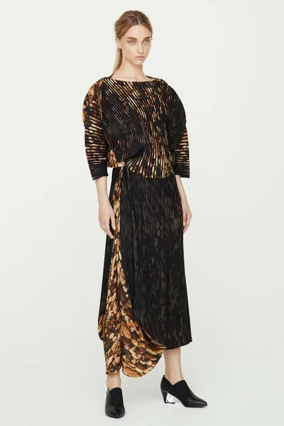 Look 17